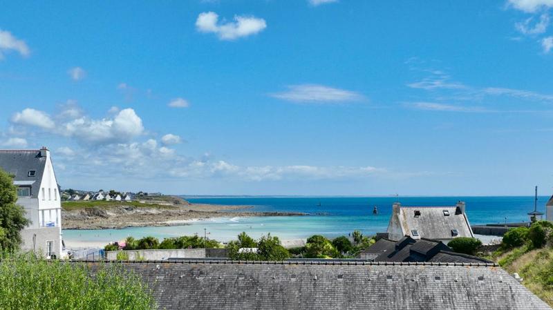 Maison traditionnelle - 207 m² - 7 pièces