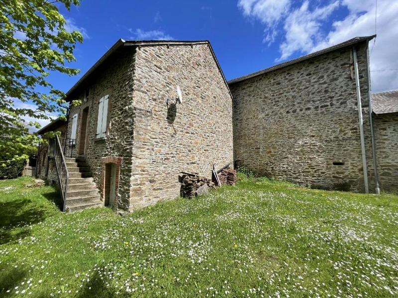 Maison - 120 m² - 8 pièces