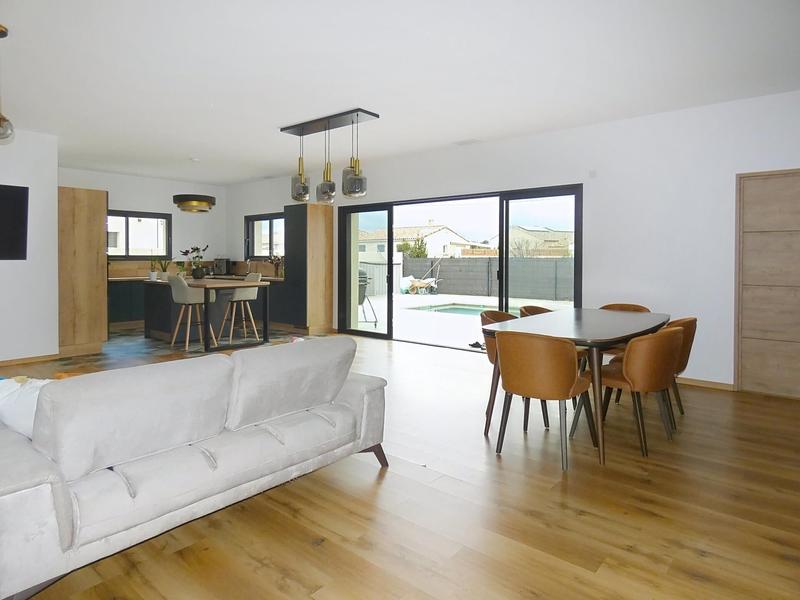 Villa - 136 m² - 4 pièces