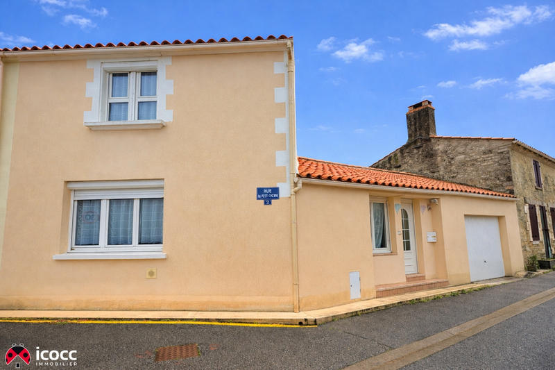 Maison - 94 m² - 4 pièces