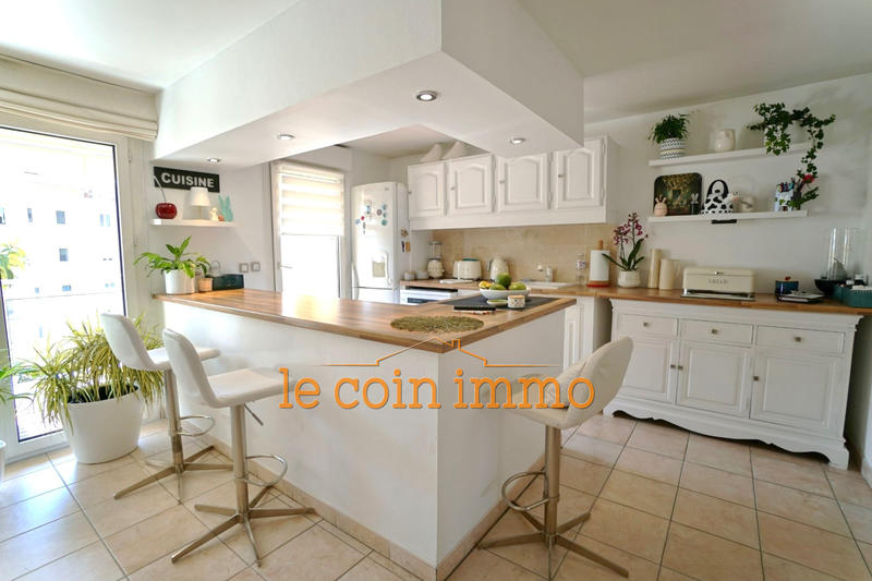 Appartement - 66 m² - 3 pièces