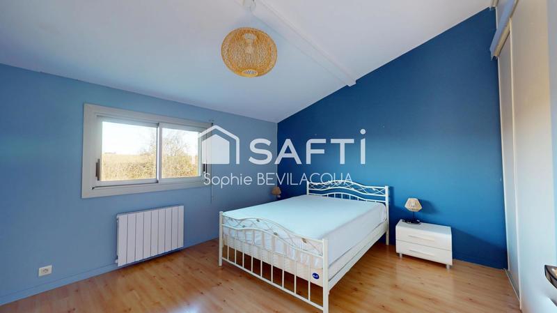 Maison - 201 m² - 7 pièces