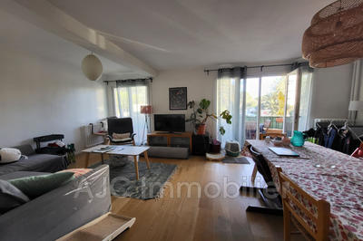 Appartement - 91 m² - 4 pièces
