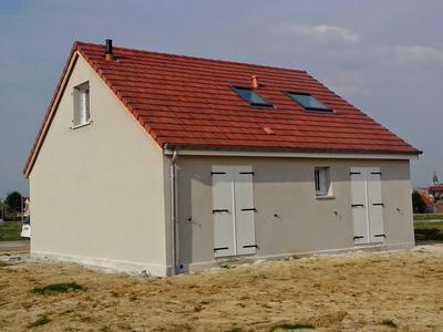 Maison - 85 m² - 4 pièces