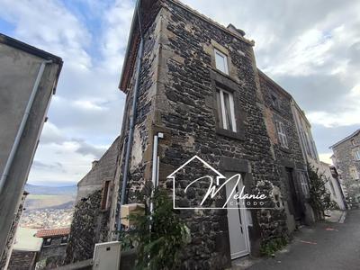 Maison - 114 m² - 5 pièces