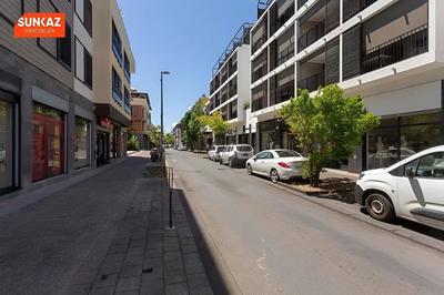 Local commercial - 225 m²