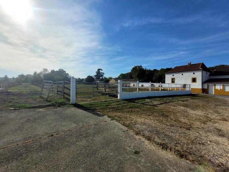 Terrain de loisirs - 90 000 m²