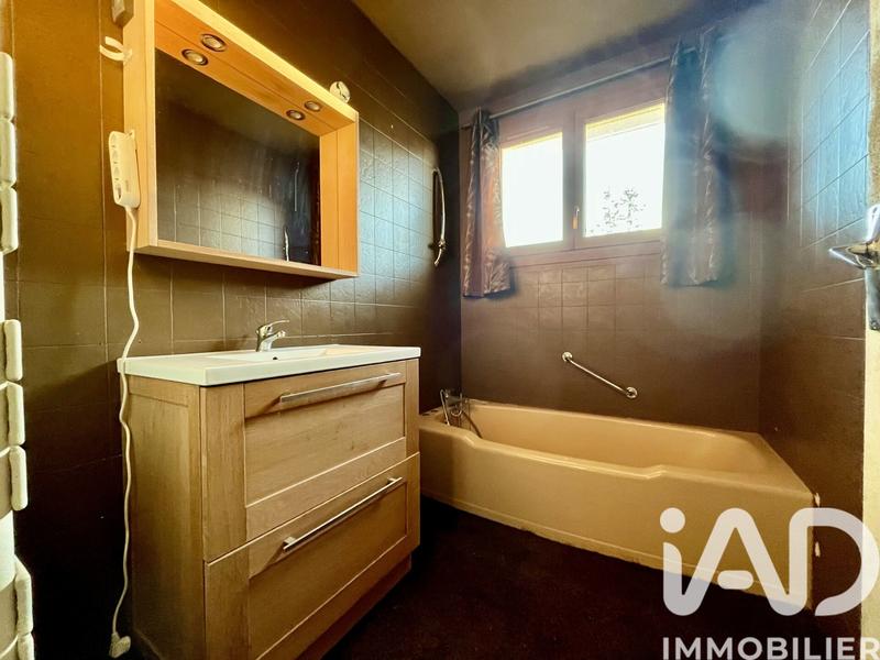 Maison - 89 m² - 5 pièces