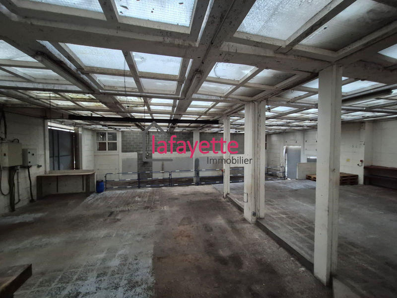 Entrepôt - 200 m²