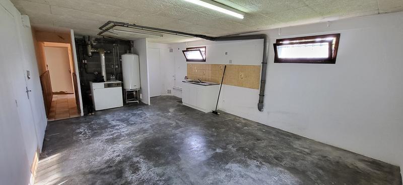 Maison - 211 m² - 6 pièces