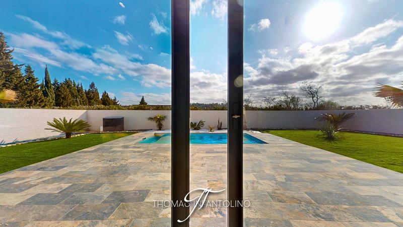 Maison - 140 m² - 5 pièces