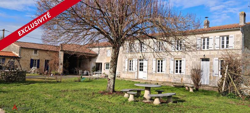 Maison - 180 m² - 7 pièces