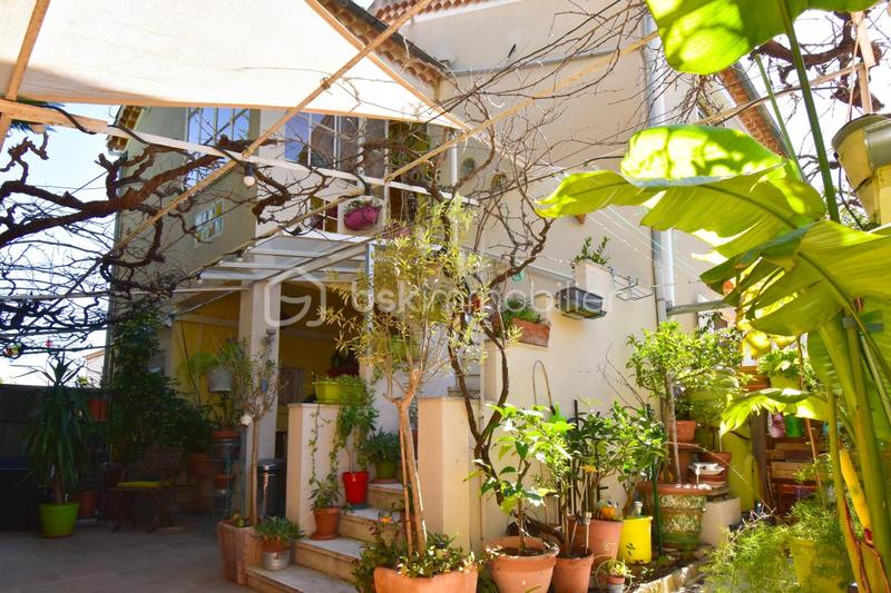 Appartement - 88 m² - 5 pièces