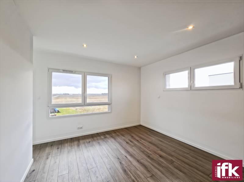 Maison - 142 m² - 5 pièces