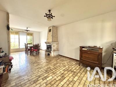 Maison - 93 m² - 4 pièces