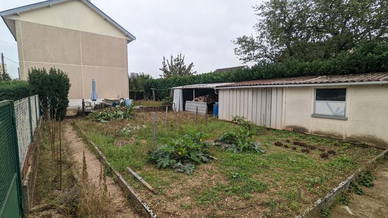 Maison traditionnelle - 70 m² - 4 pièces