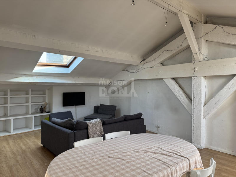 Appartement - 62 m² - 3 pièces