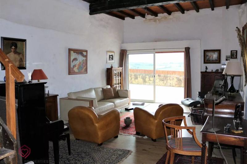 Maison de village - 95 m² - 3 pièces