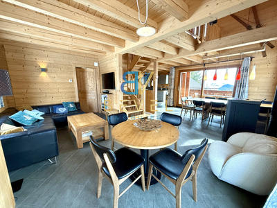 Châlet - 193 m² - 7 pièces