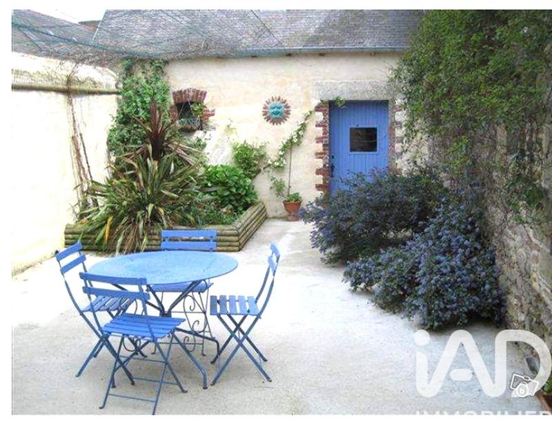 Maison - 186 m² - 8 pièces