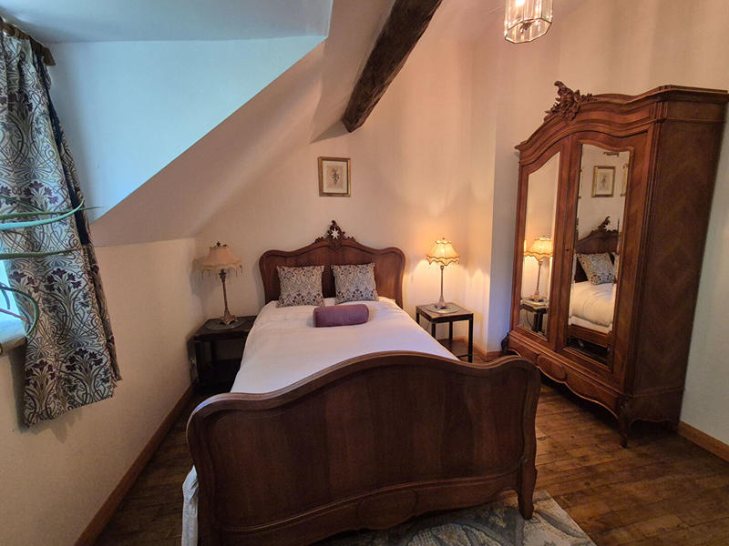 Maison - 265 m² - 9 pièces