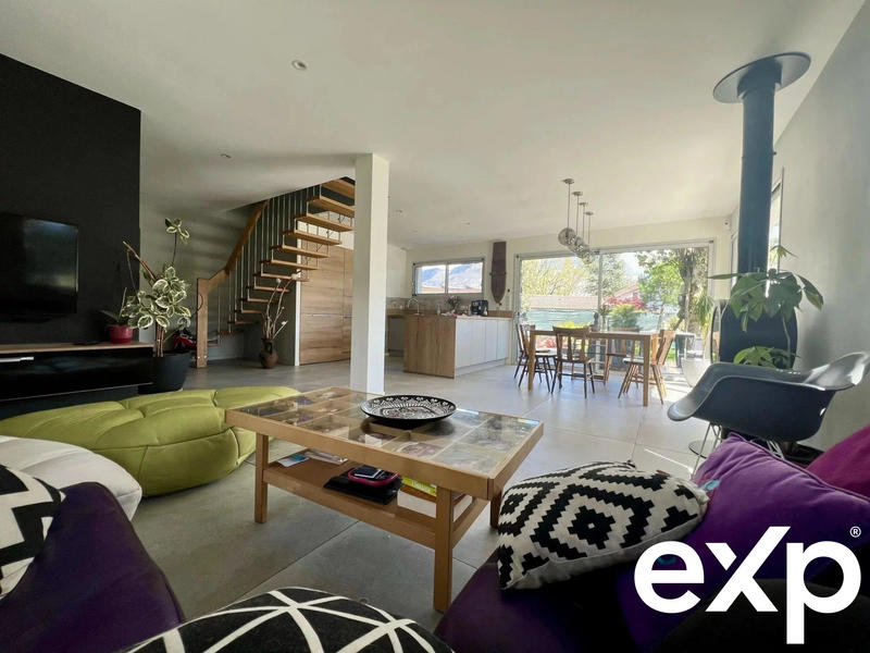 Villa - 138 m² - 6 pièces