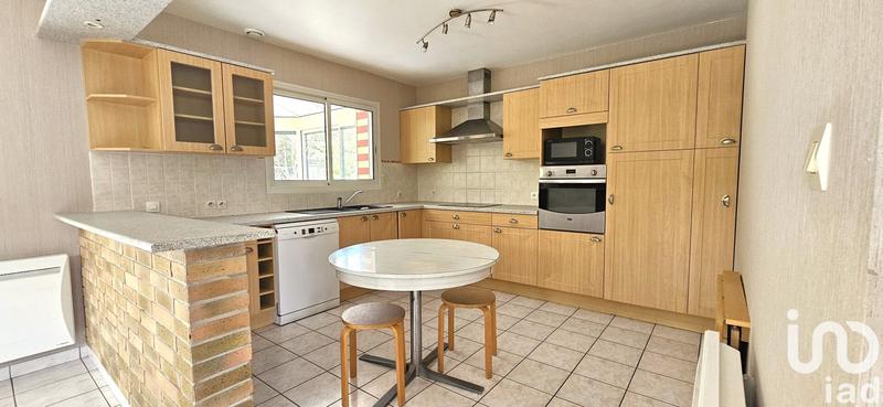 Maison - 135 m² - 6 pièces