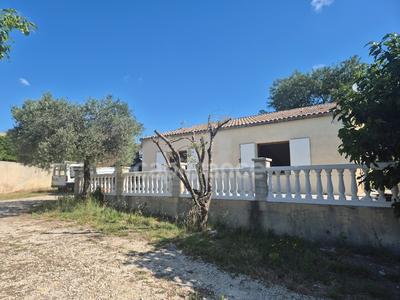 Maison - 82 m² - 5 pièces