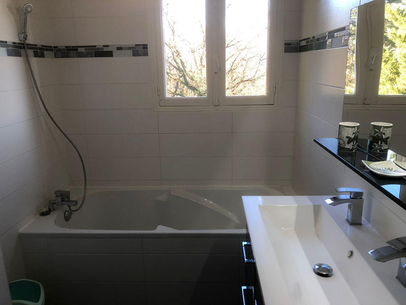 Maison - 291 m² - 12 pièces