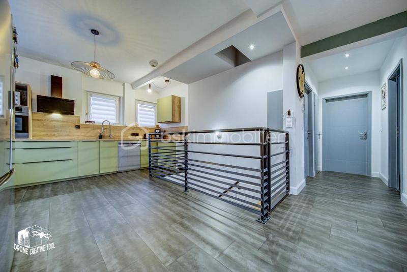 Maison de ville - 135 m² - 7 pièces