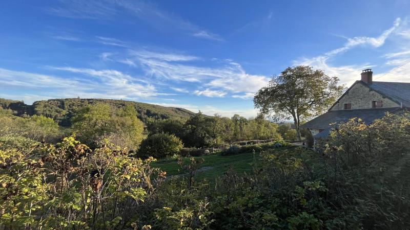 Fermette - 200 m² - 5 pièces