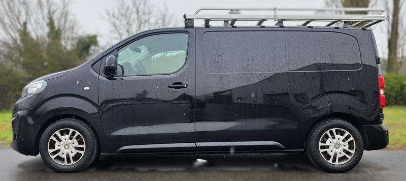 Peugeot Expert 1° Main 1.6 b Hdi 115cv Pack Premium 3 places Tél / Clim Galerie