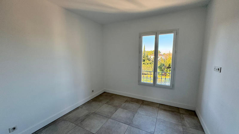 Bureau - 137 m² - 5 pièces