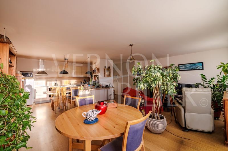 Appartement - 97 m² - 4 pièces