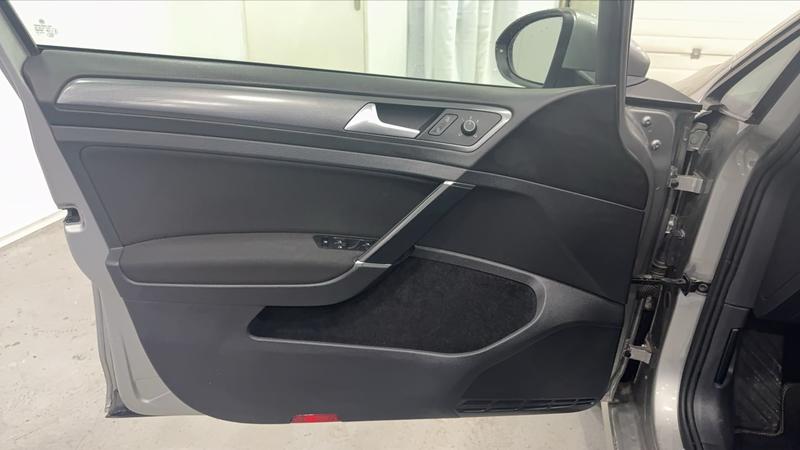 Volkswagen Golf VII 1.4 Tsi 150 Lounge