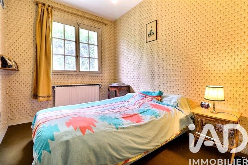 Maison - 170 m² - 9 pièces