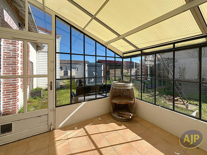 Maison - 97 m² - 7 pièces