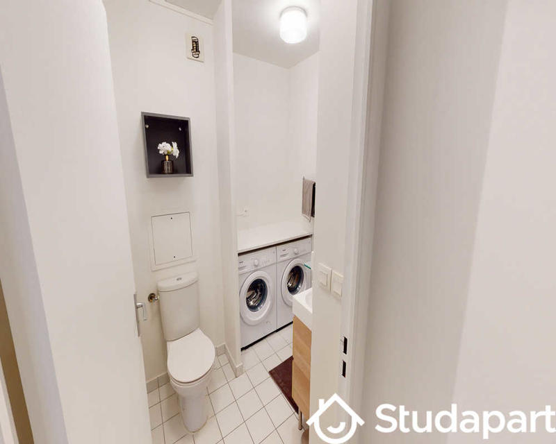 Chambre - 140 m² - 1 pièce