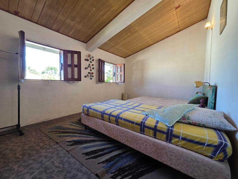 Maison - 215 m² - 10 pièces