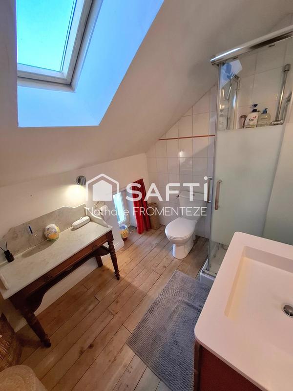 Maison - 191 m² - 10 pièces