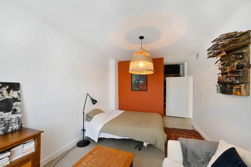 Maison - 250 m² - 7 pièces