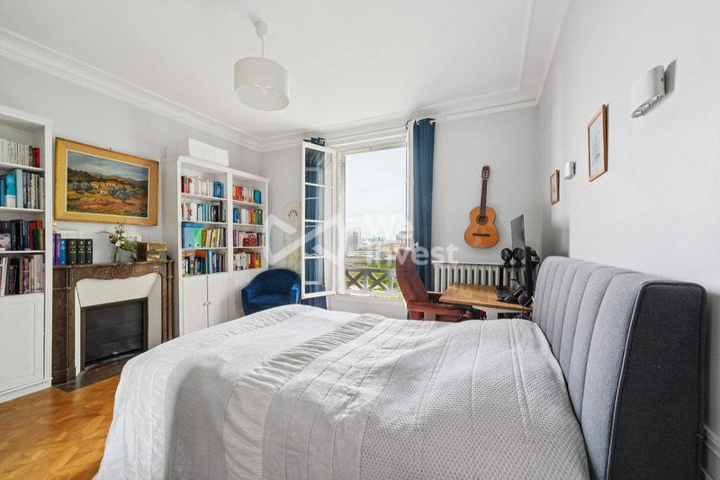 Maison - 266 m² - 10 pièces