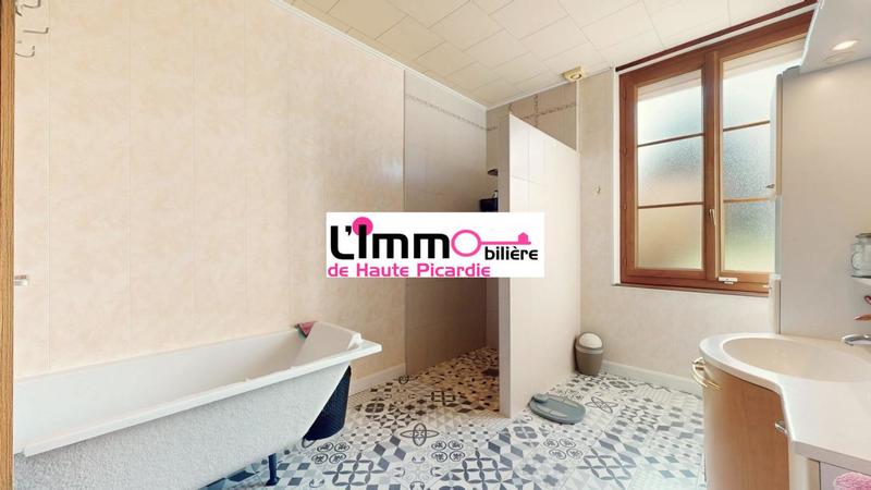 Maison ancienne - 189 m² - 8 pièces