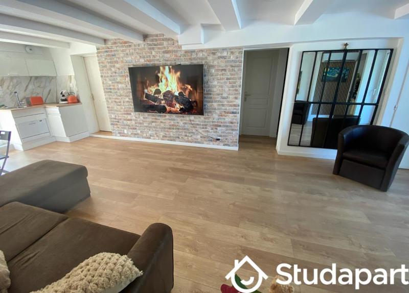 Chambre - 12 m² - 1 pièce