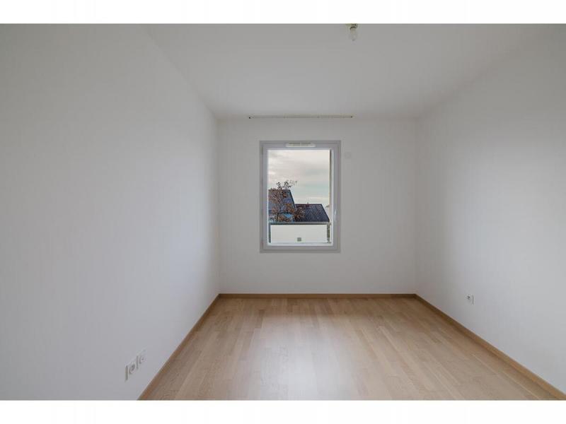 Maison jumelée - 112 m² - 6 pièces