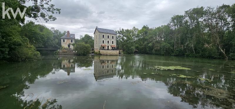 Moulin - 500 m² - 14 pièces