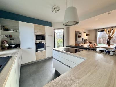 Maison - 128 m² - 5 pièces