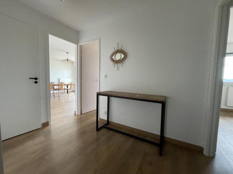 Appartement - 83 m² - 4 pièces