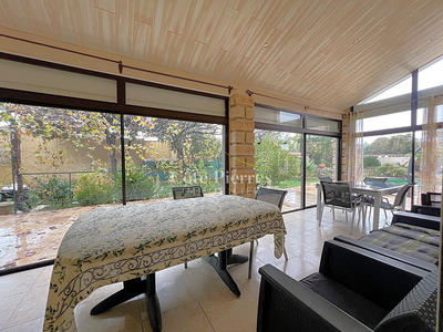 Maison - 178 m² - 7 pièces