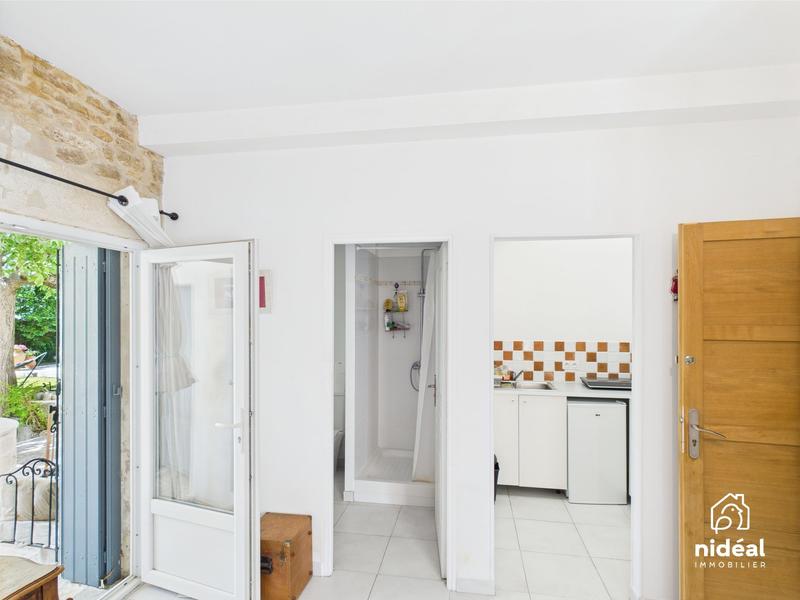 Maison - 270 m² - 15 pièces